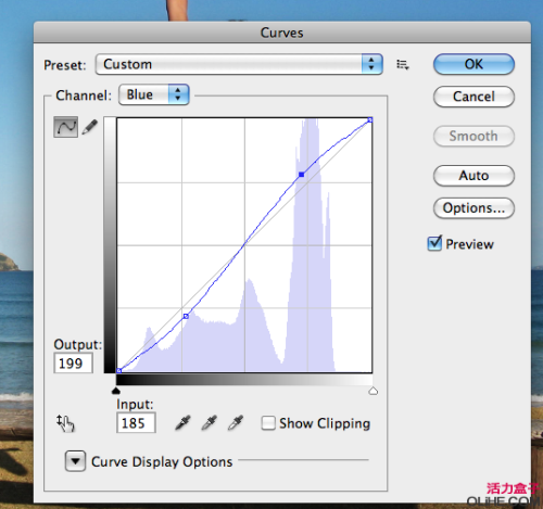 图22：Photoshop CS5内容识别去除多余路人