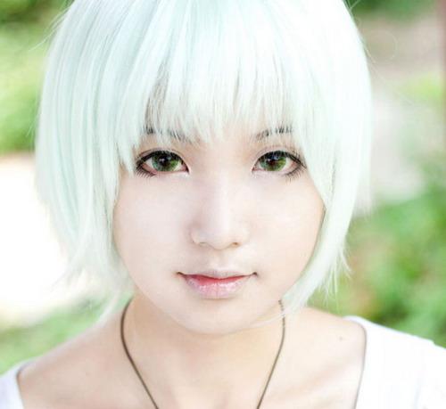图1：PS将美女图添加彩妆效果完美教程
